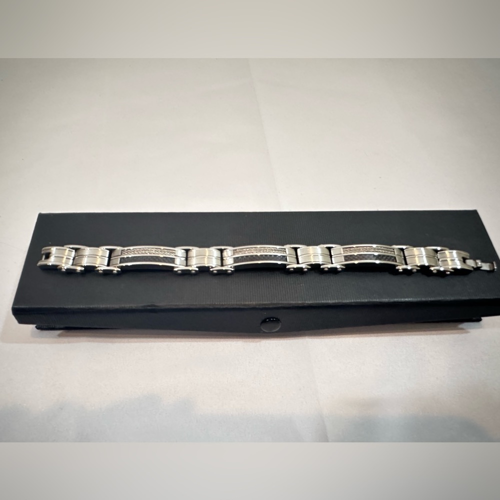 Men’s Chisel bracelet